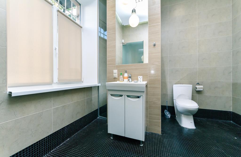 Kreschatik 21 With Terrace 2Br Киев Екстериор снимка