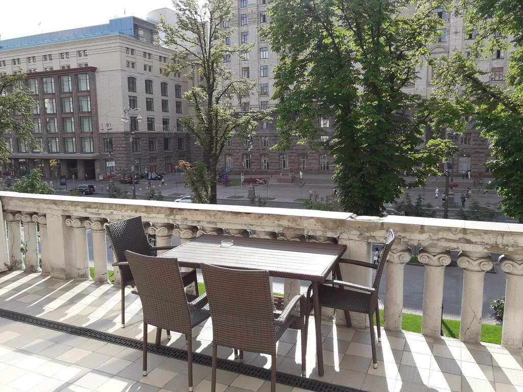Kreschatik 21 With Terrace 2Br Киев Екстериор снимка
